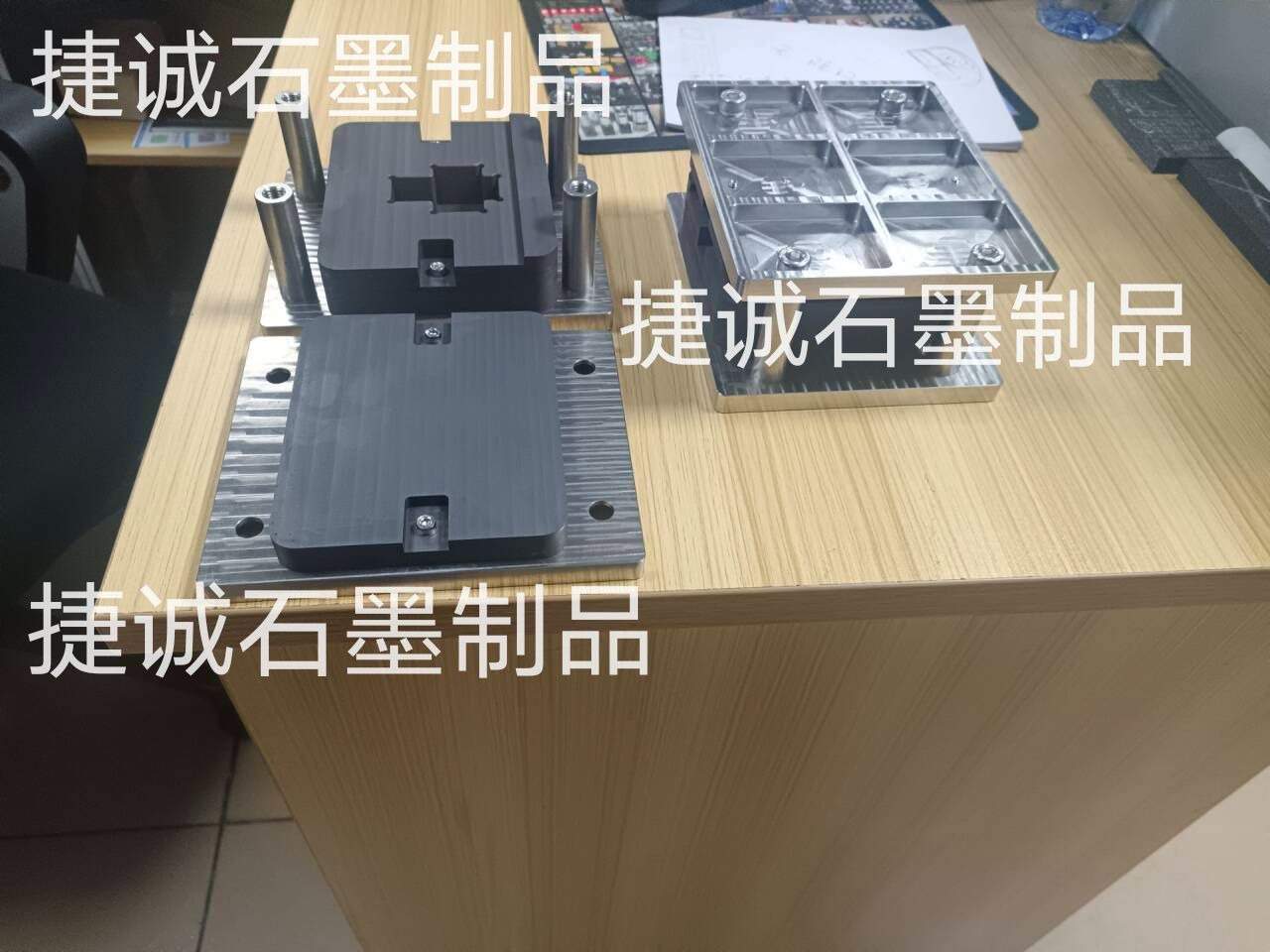 水冷板不銹鋼復(fù)合石墨模具