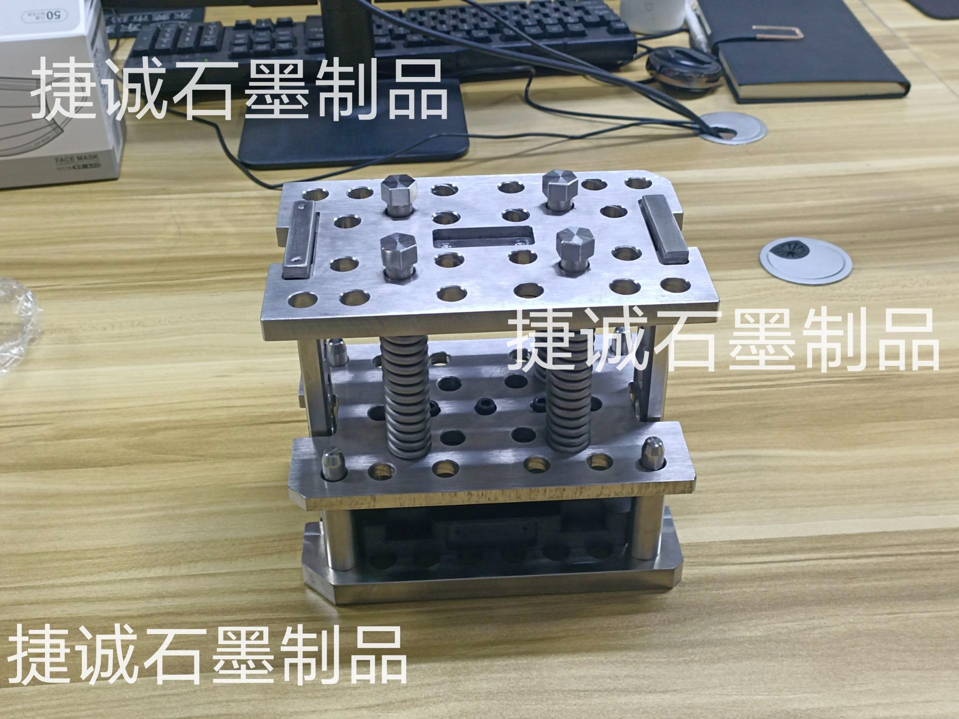 水冷板不銹鋼復(fù)合石墨治具，石墨模具